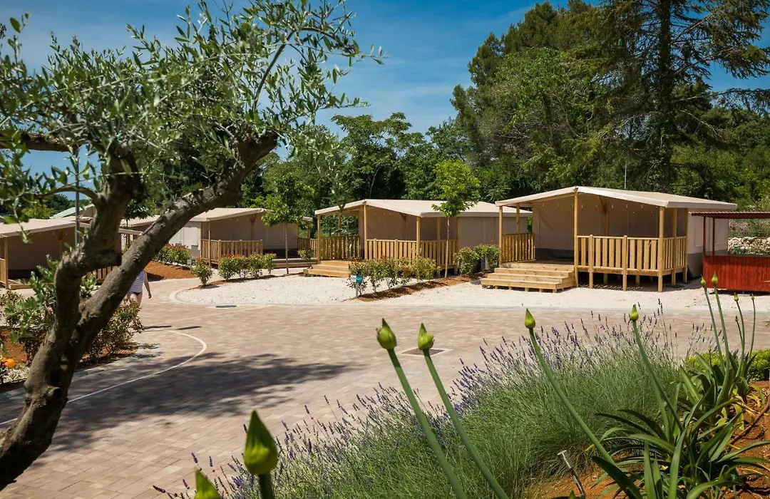 Mobile Homes Camping Santa Marina, Lanterna-1